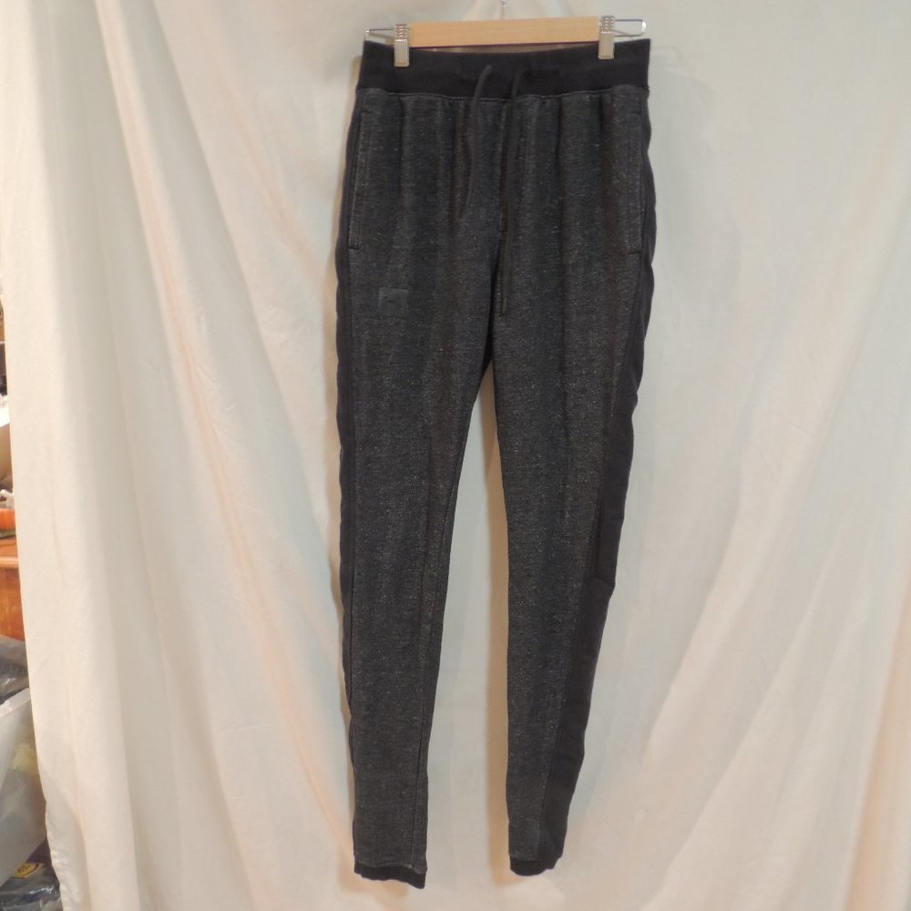 Under armor Womens cold gear sweat pants Medium